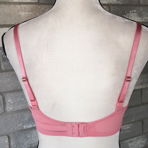 New Dream Angels by VS push-up lace bra without padding size 34DD - Picture 6 of 8